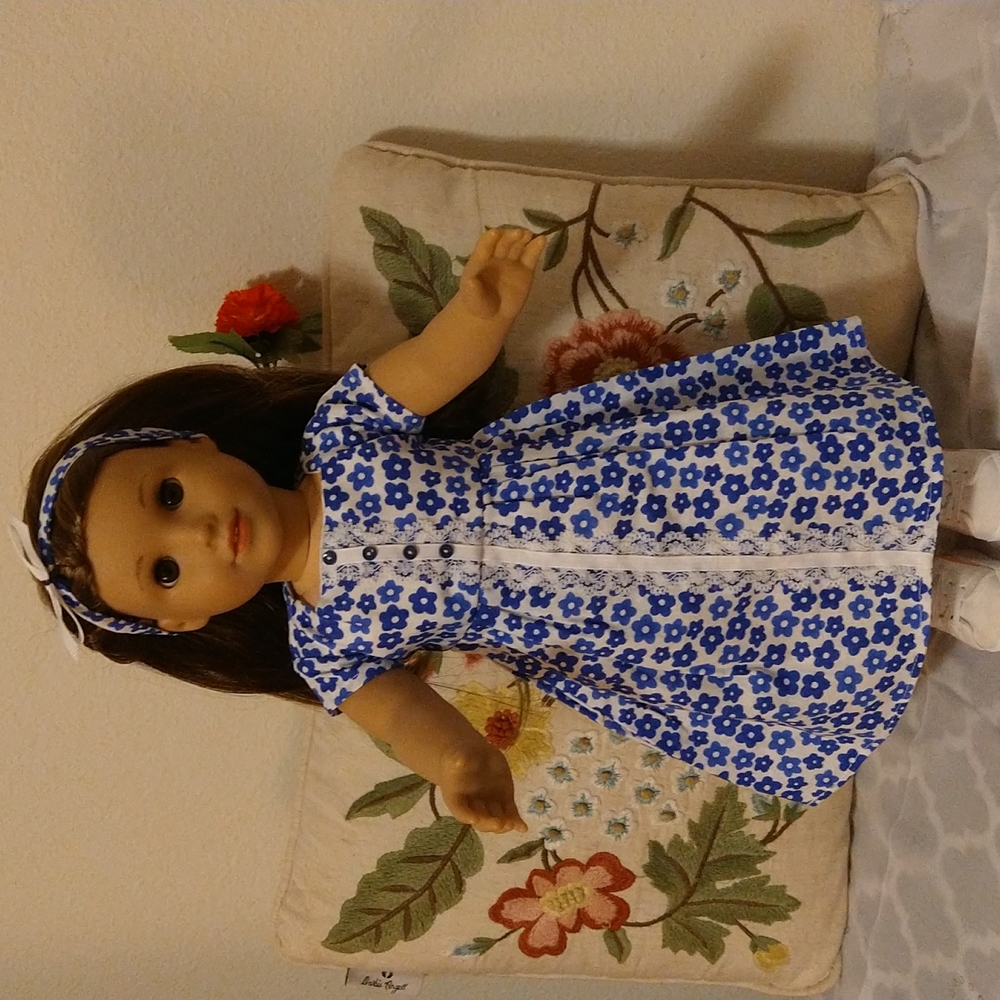 Handmade dress for 18 inches dolls.